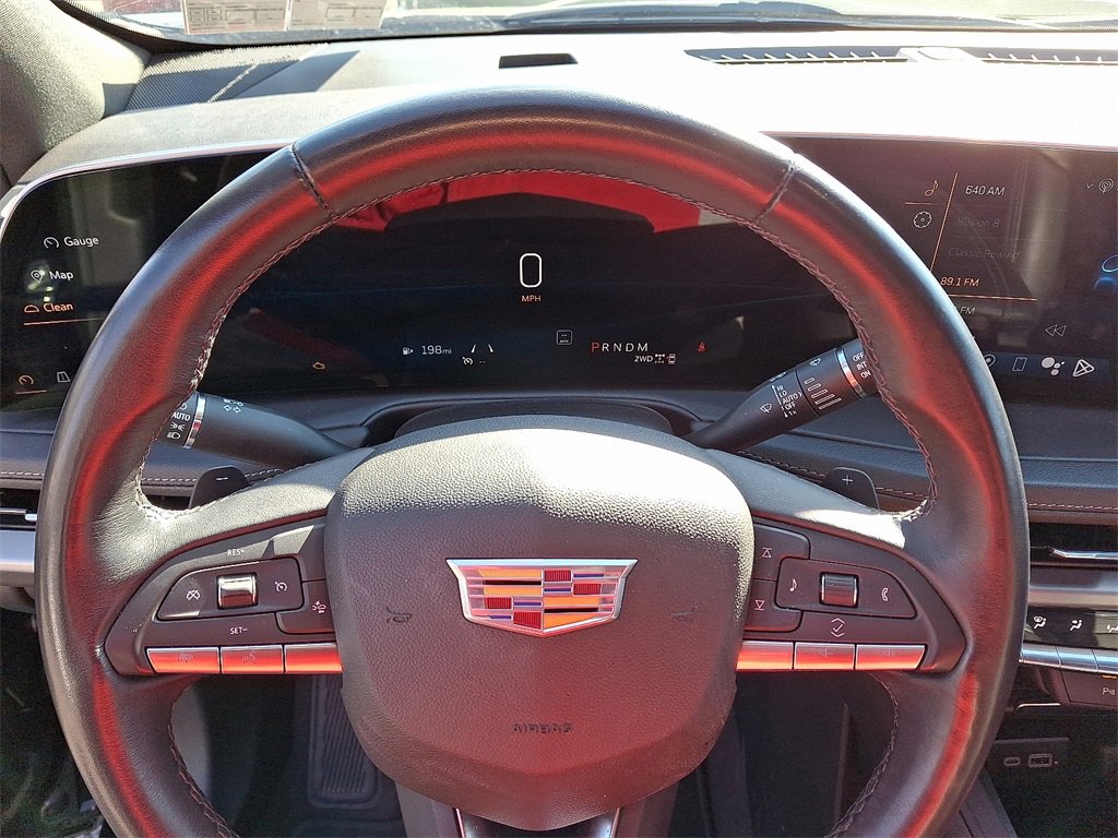 Certified 2024 Cadillac XT4 Premium Luxury image 19