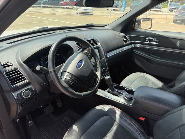 Used 2019 Ford Explorer Sport w/ Equipment Group 401A AWD/4WD image 13