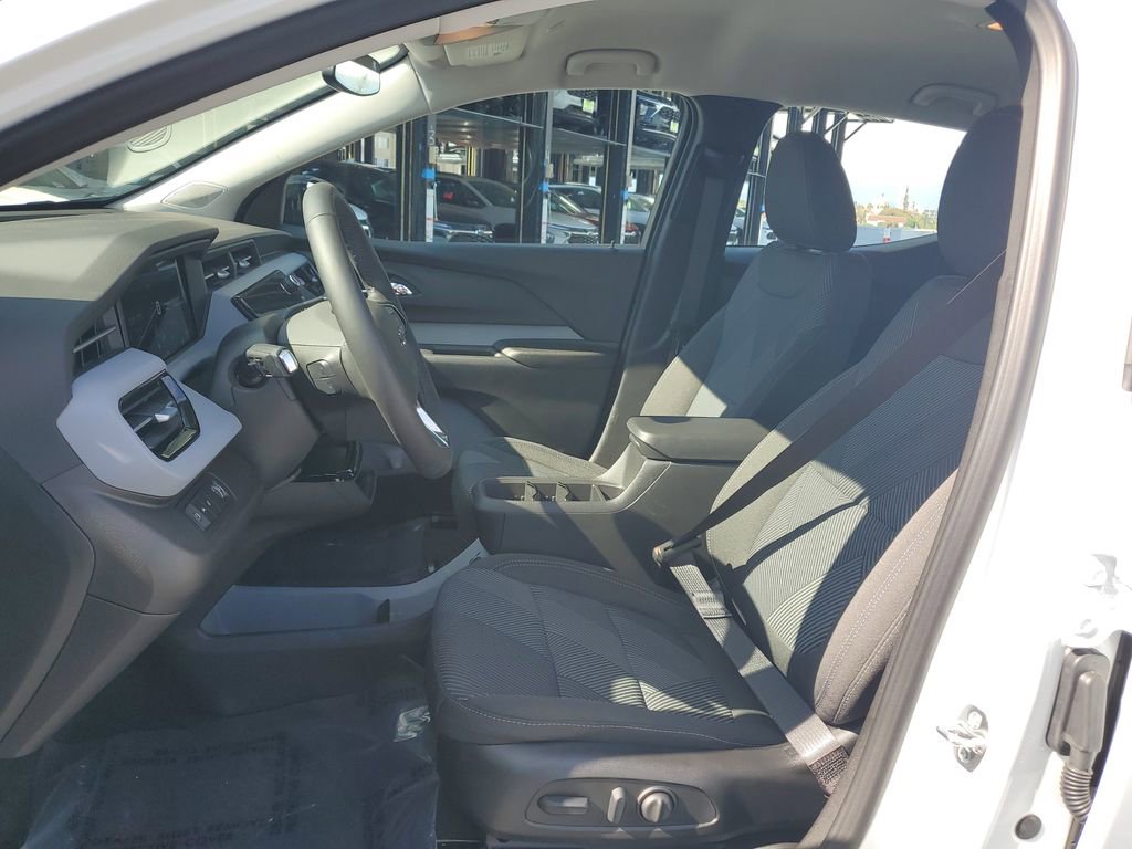 New 2027 Chevrolet Bolt LT image 17