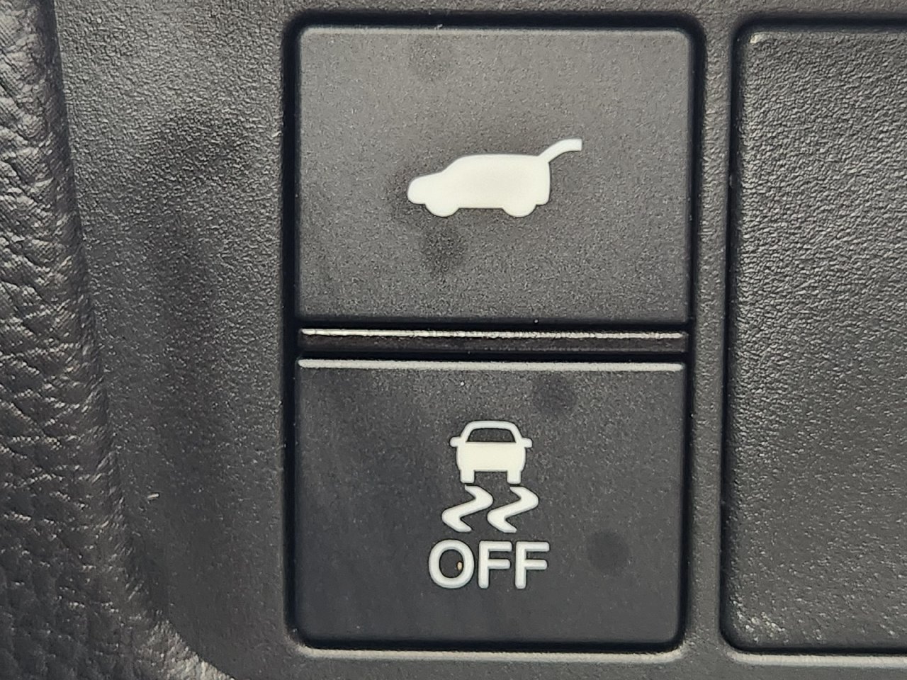 Used 2024 Honda CR-V EX-L image 21