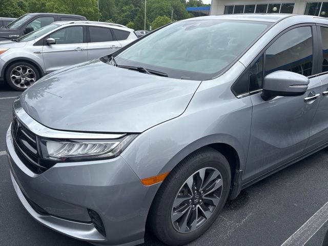 Used 2024 Honda Odyssey EX-L image 2