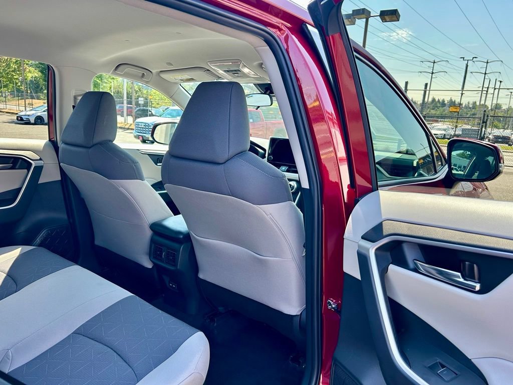 Certified 2024 Toyota RAV4 XLE AWD/4WD image 13