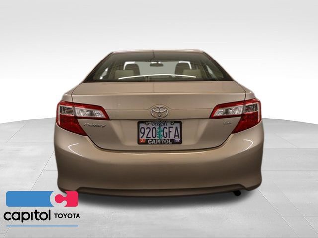 Used 2013 Toyota Camry LE FWD image 3