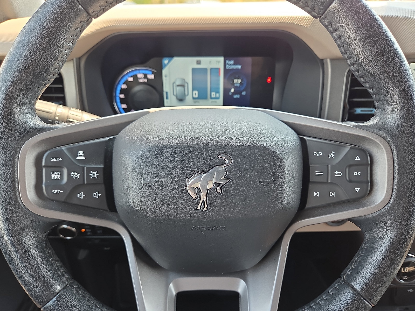 Used 2024 Ford Bronco Wildtrak AWD/4WD image 24