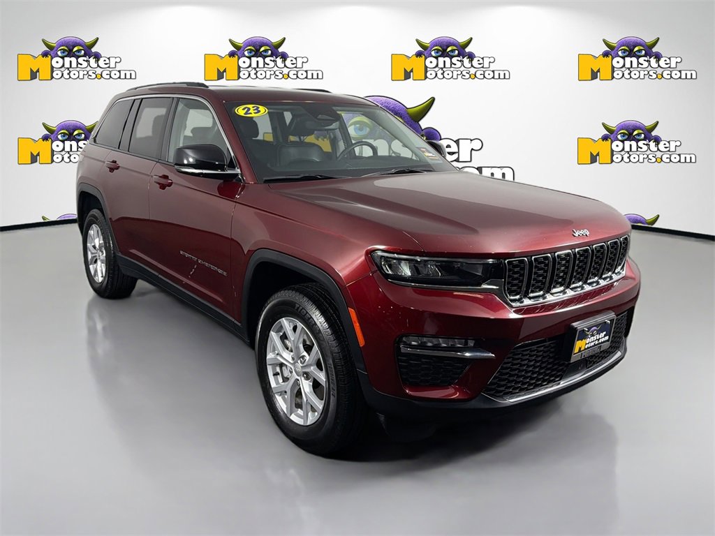 Used 2023 Jeep Grand Cherokee Limited image 3