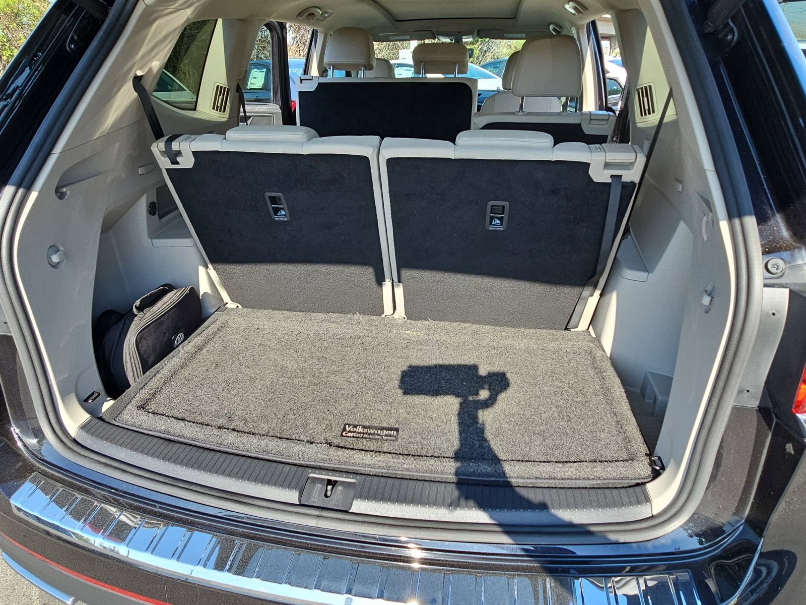 Used 2023 Volkswagen Atlas SE w/ Panoramic Sunroof Package FWD image 13