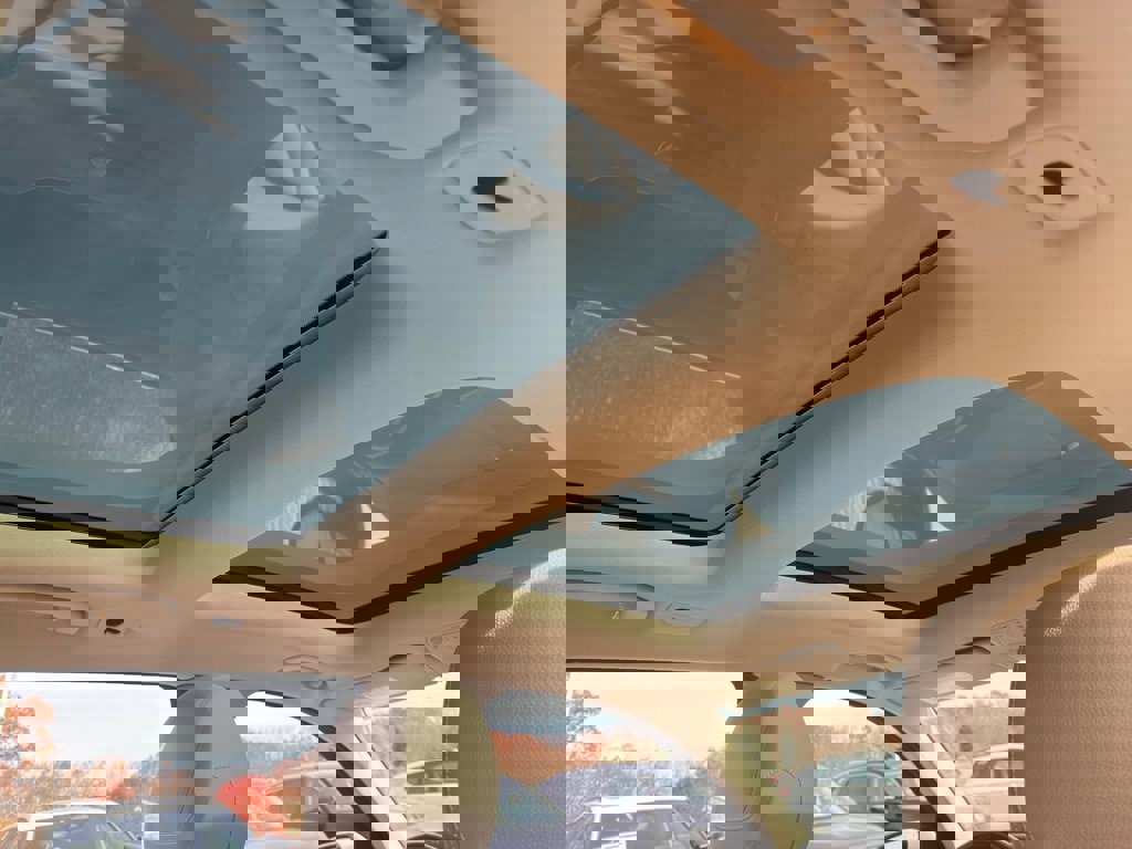 Used 2022 Mercedes-Benz GLC 300 4MATIC image 33