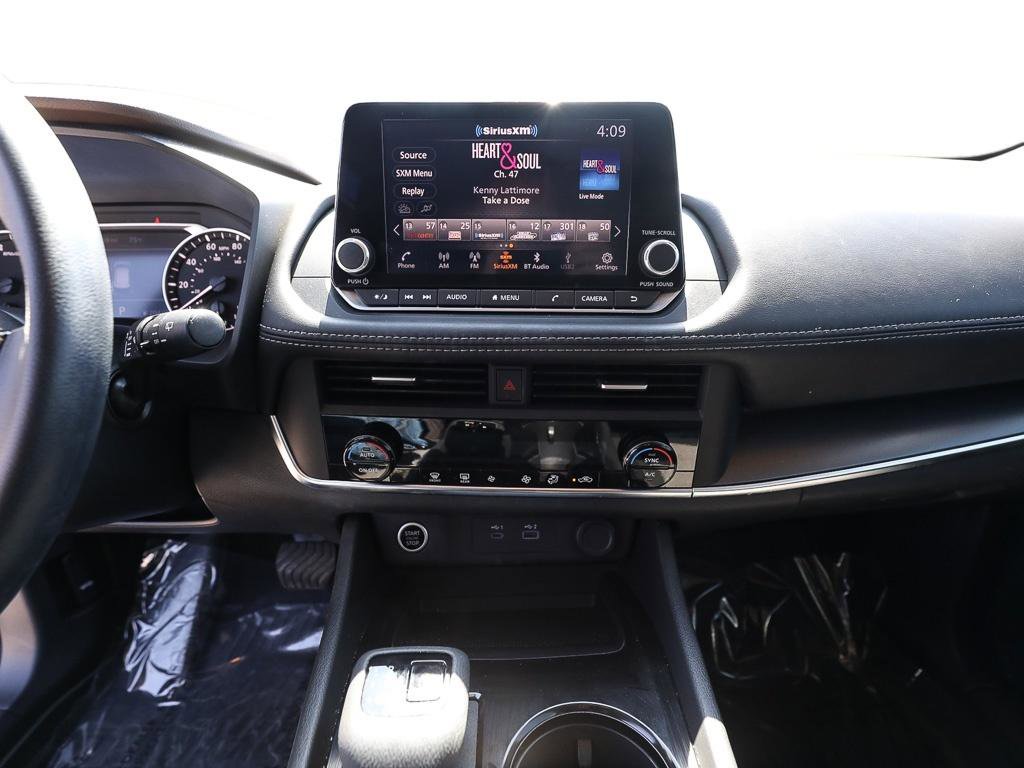 Used 2023 Nissan Rogue SV AWD/4WD image 15