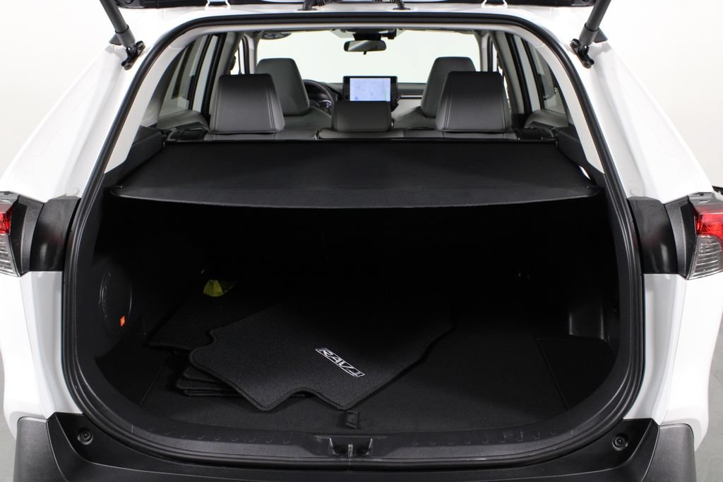 Used 2025 Toyota RAV4 XLE Premium w/ Weather Package FWD image 18
