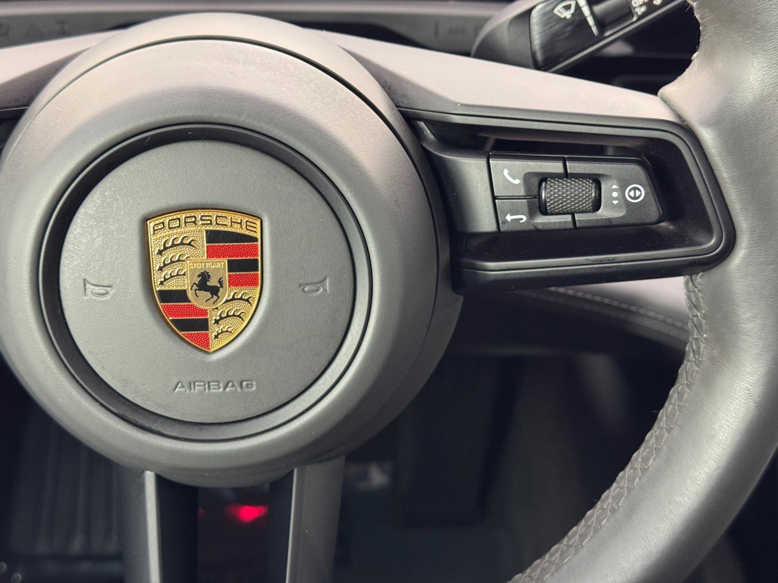 Used 2020 Porsche Taycan 4S w/ Premium Package AWD/4WD image 23