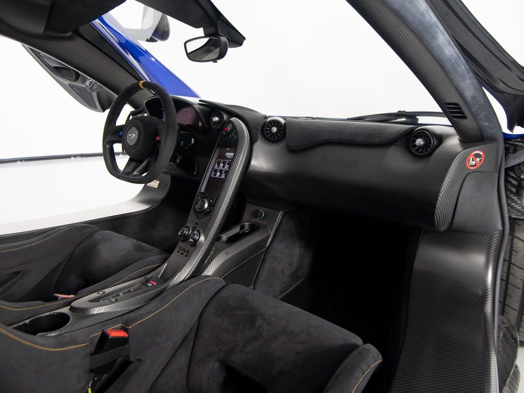 Used 2015 McLaren P1 image 52