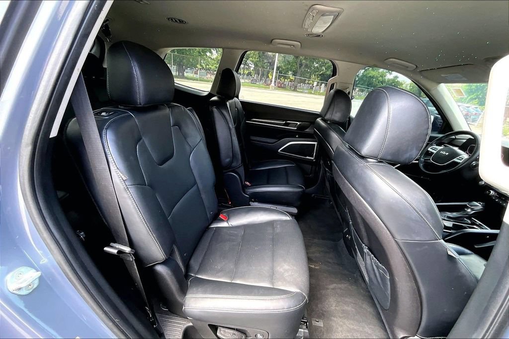 Used 2023 Kia Telluride S AWD/4WD image 24