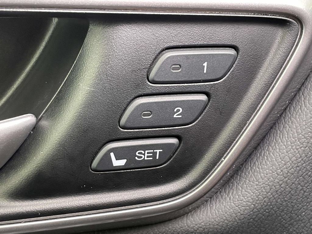 Used 2021 Honda CR-V Touring image 33