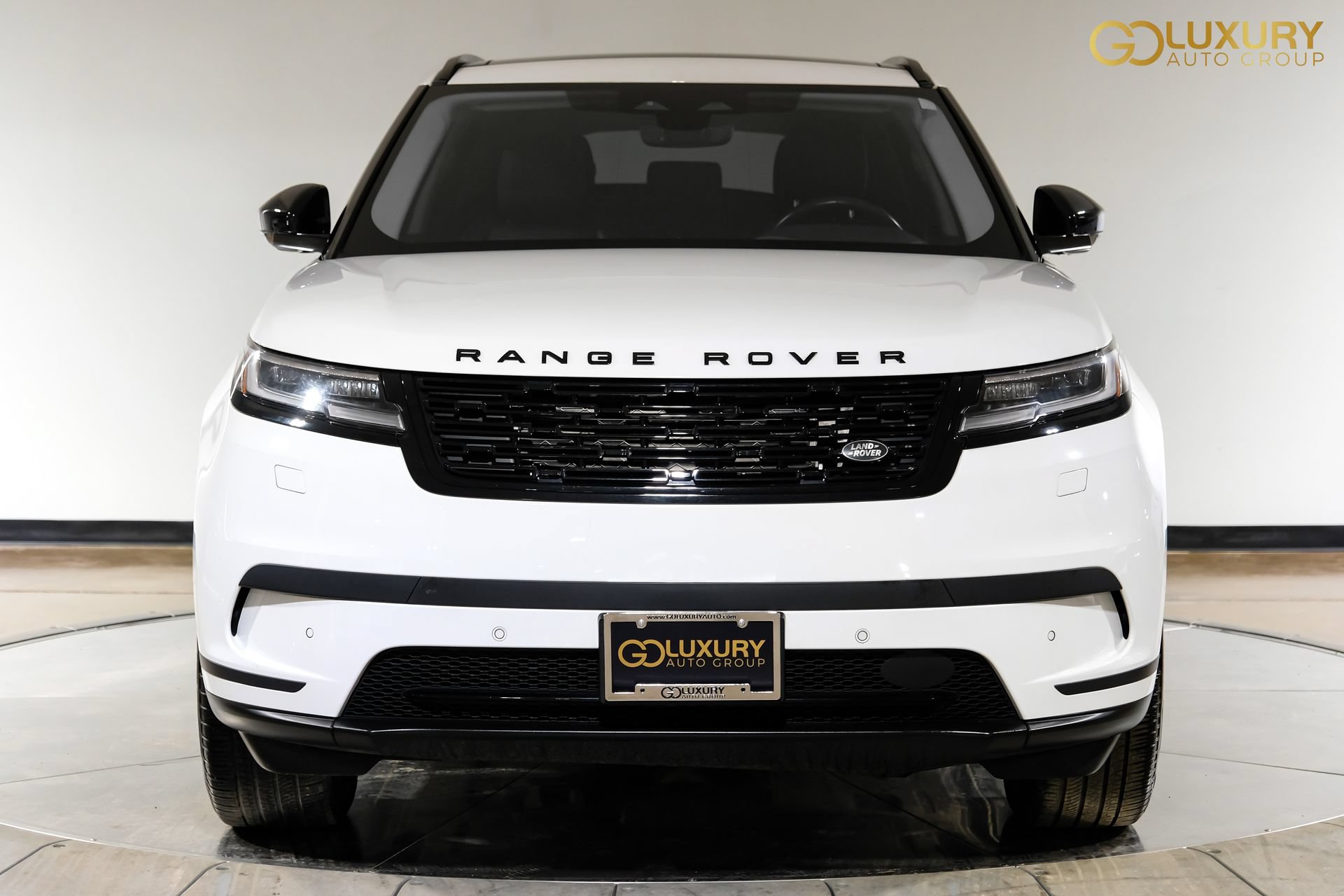 Used 2024 Land Rover Range Rover Velar S AWD/4WD image 7