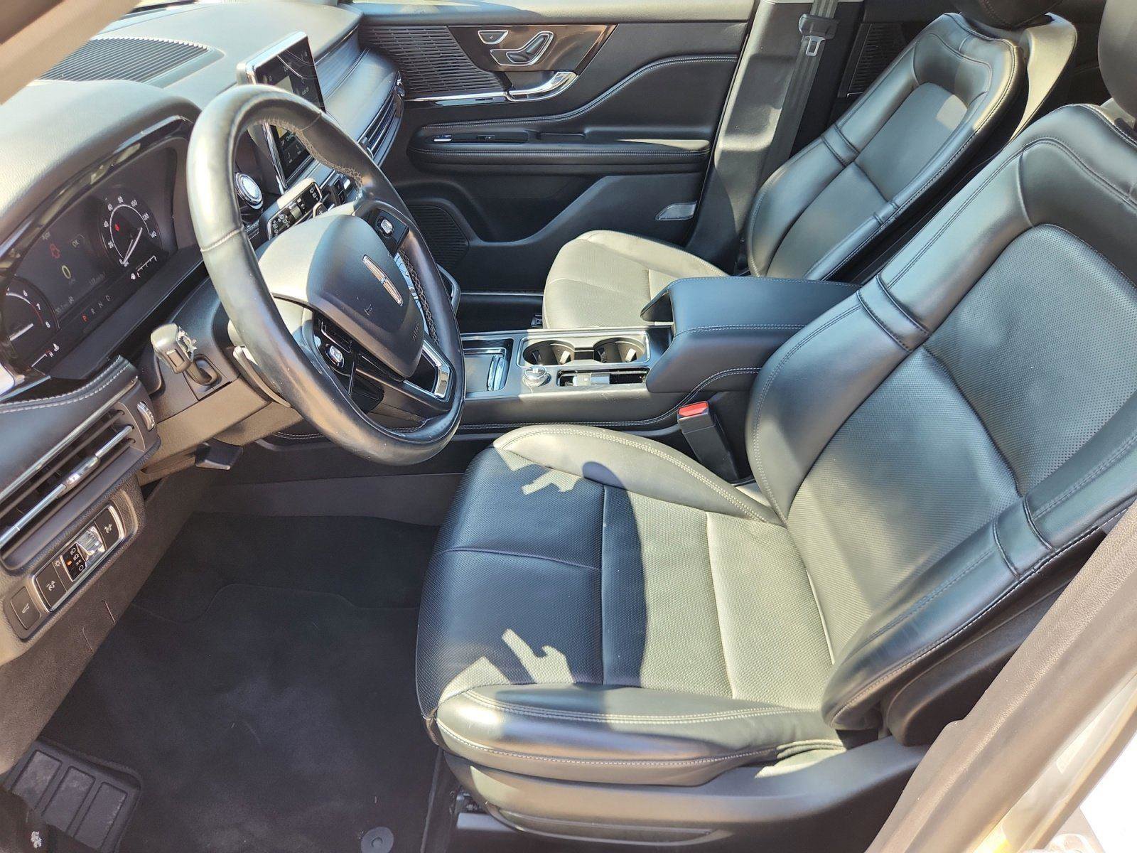 Used 2022 Lincoln Corsair AWD w/ Premium Package image 10