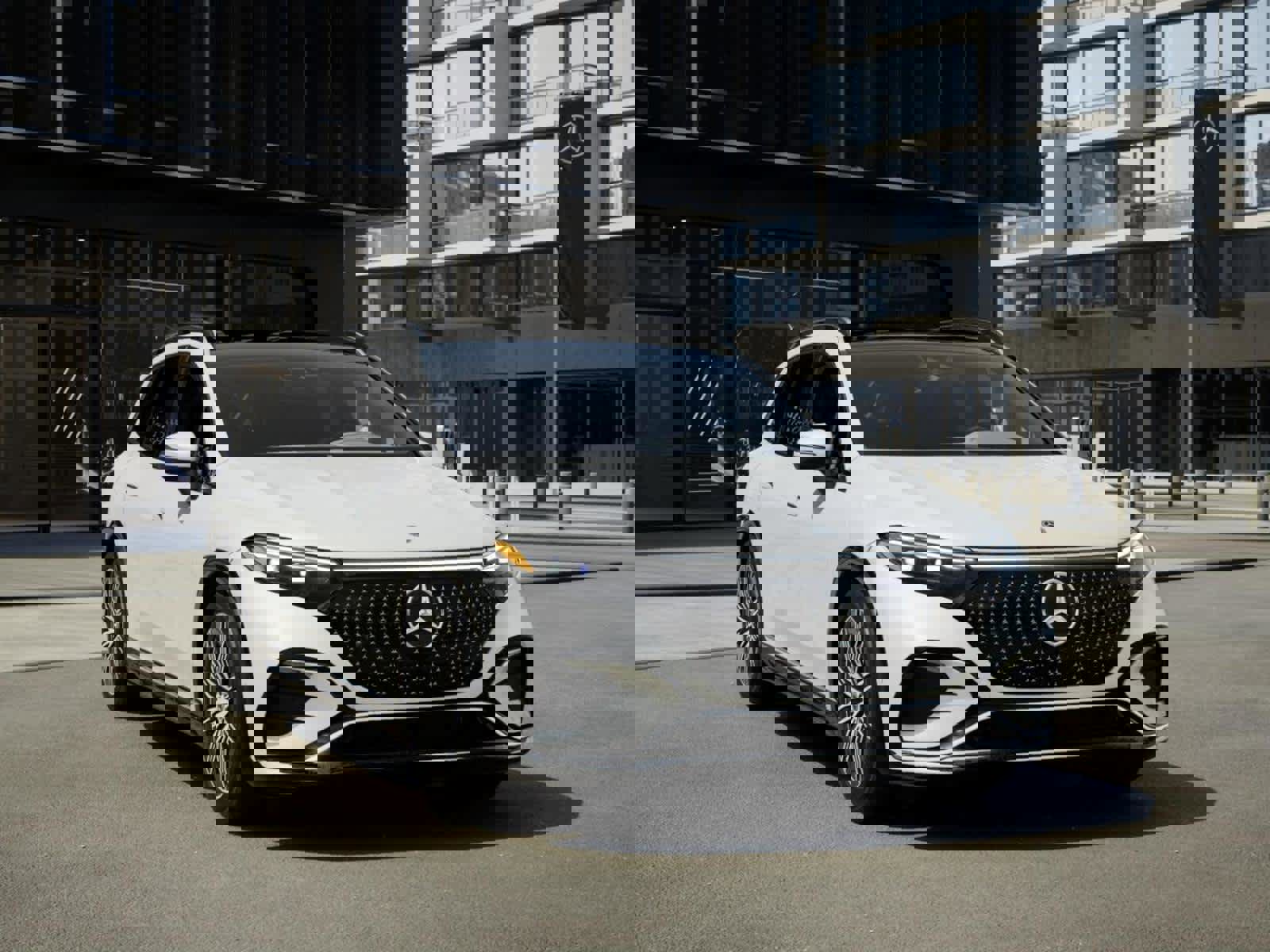 New 2026 Mercedes-Benz EQS 550 4MATIC SUV image 9