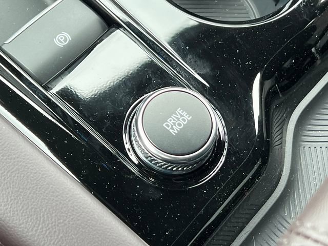 New 2026 Ford Explorer Platinum w/ LUX Leather Package image 35