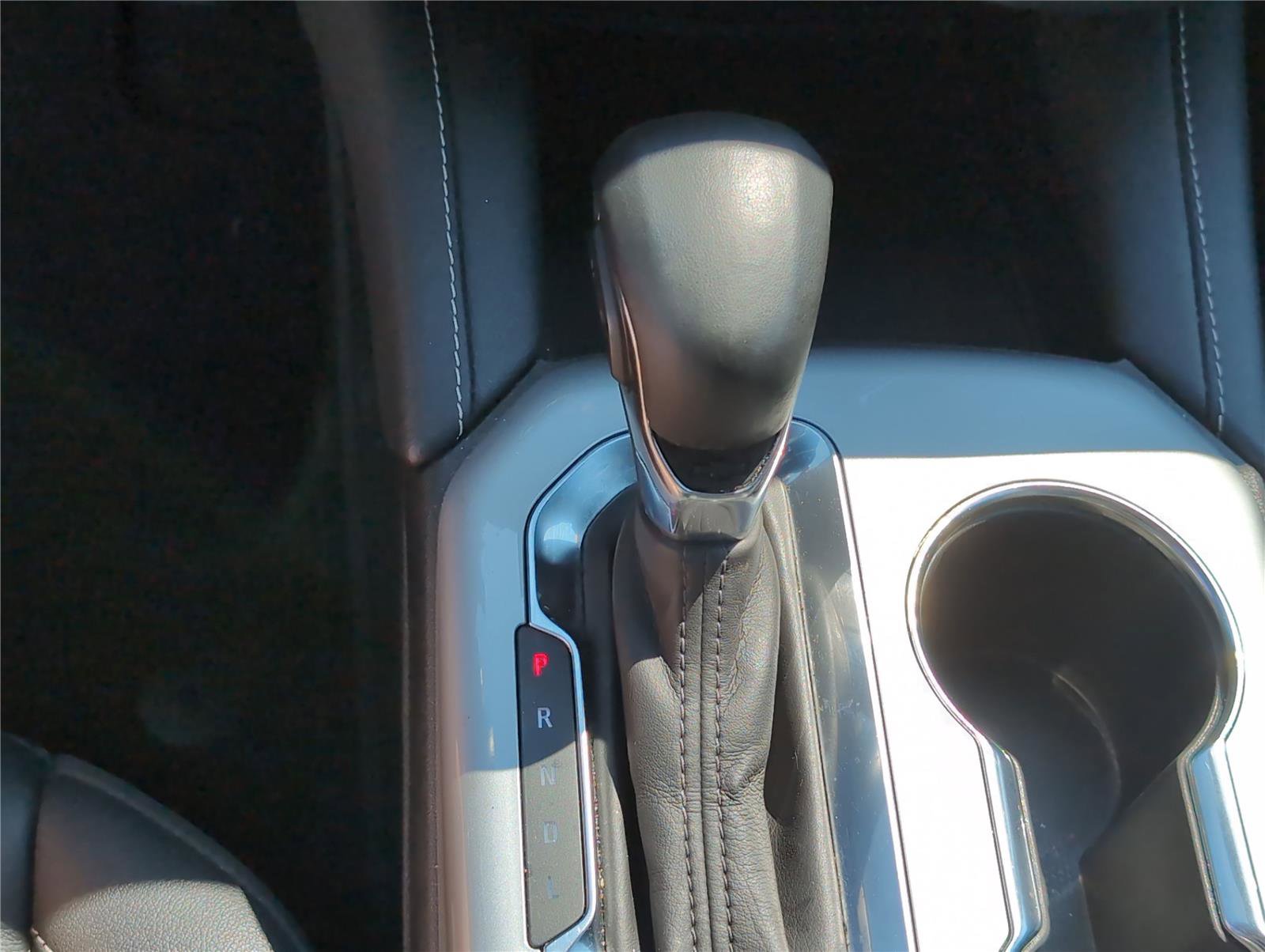 Used 2024 Chevrolet Blazer LT image 16