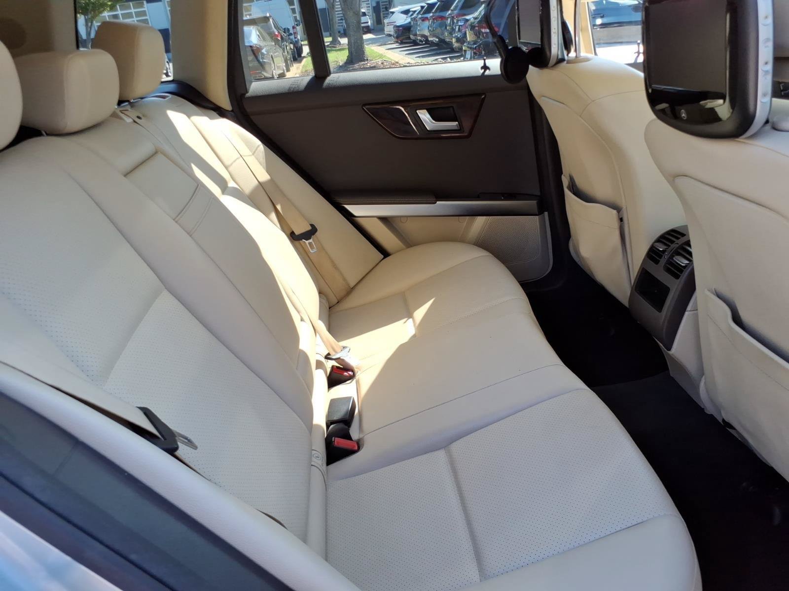 Used 2015 Mercedes-Benz GLK 250 BlueTEC 4MATIC image 27