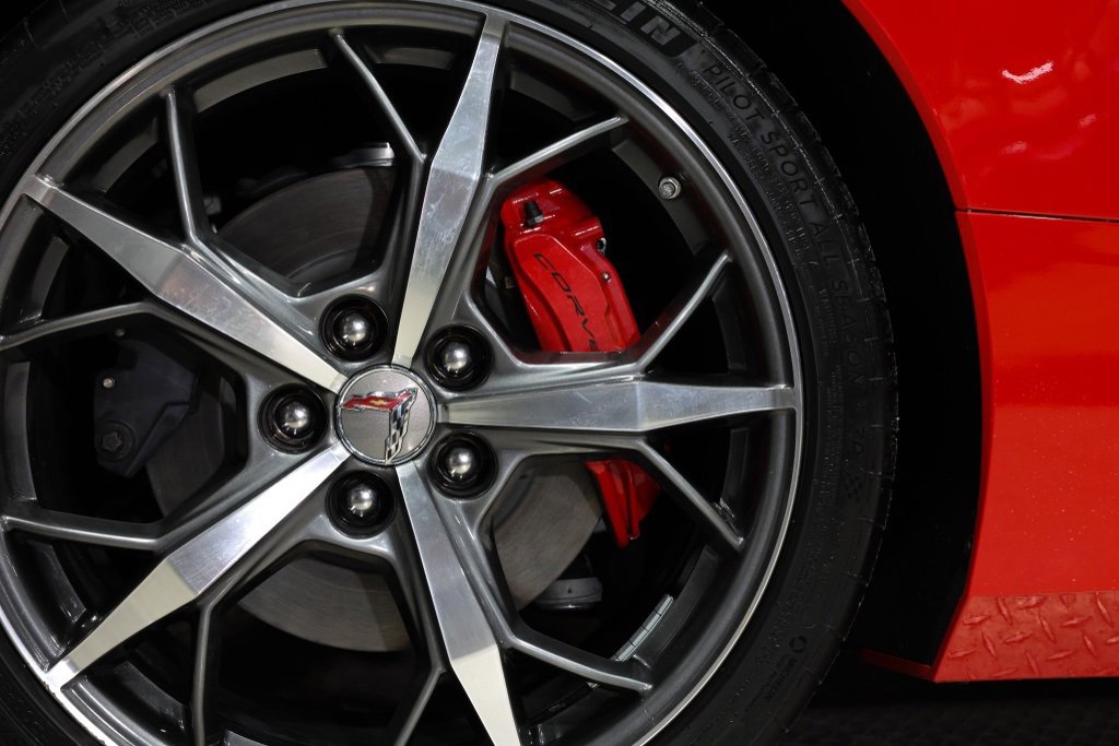 Used 2021 Chevrolet Corvette Stingray Premium Cpe w/ Engine Appearance Package image 29