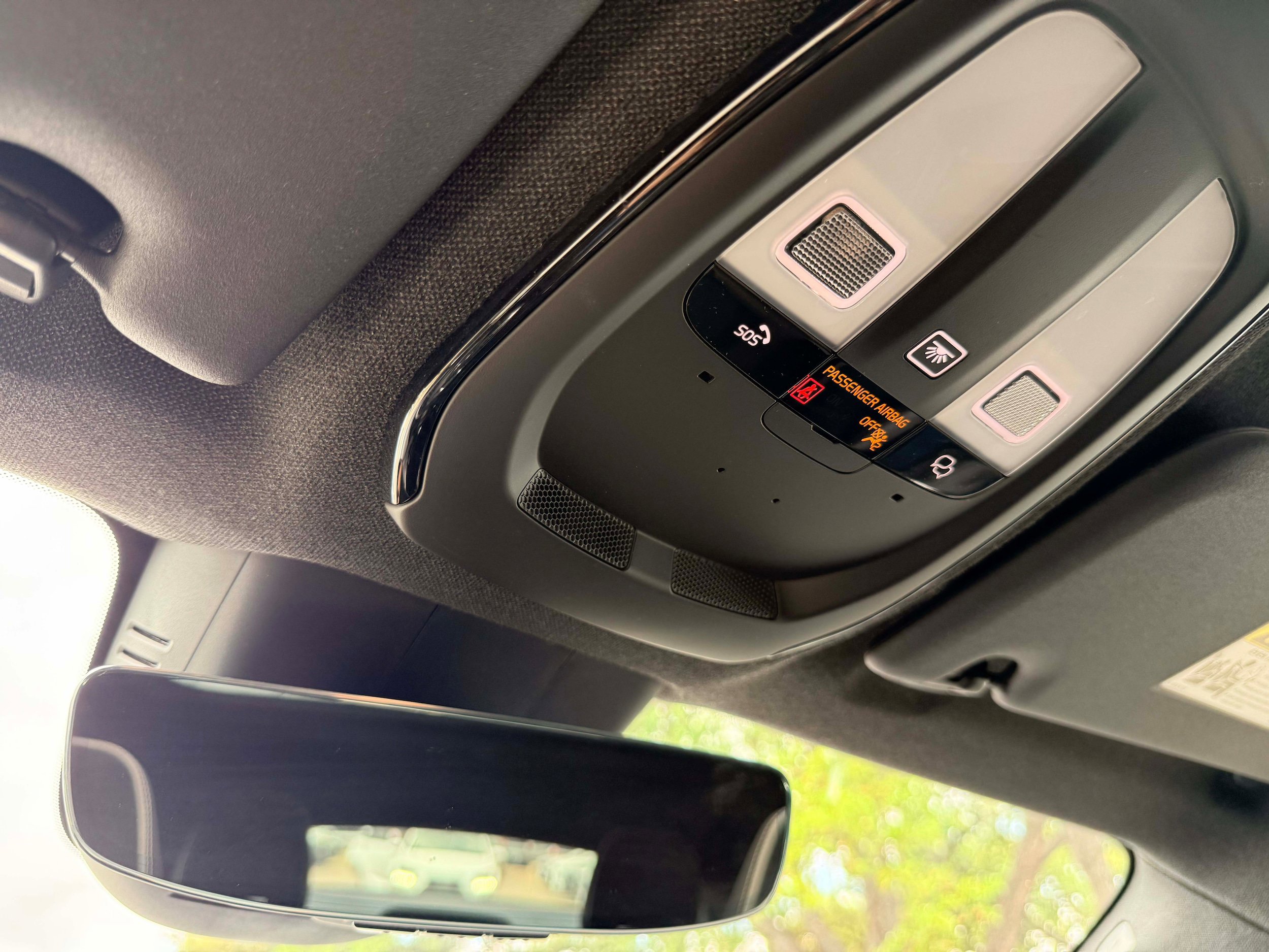 Certified 2023 Volvo C40 P8 Recharge Ultimate image 22