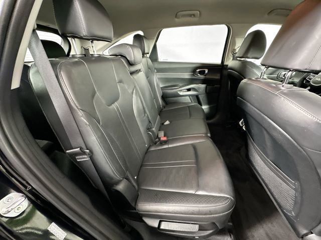 Used 2024 Kia Sorento S AWD/4WD image 29