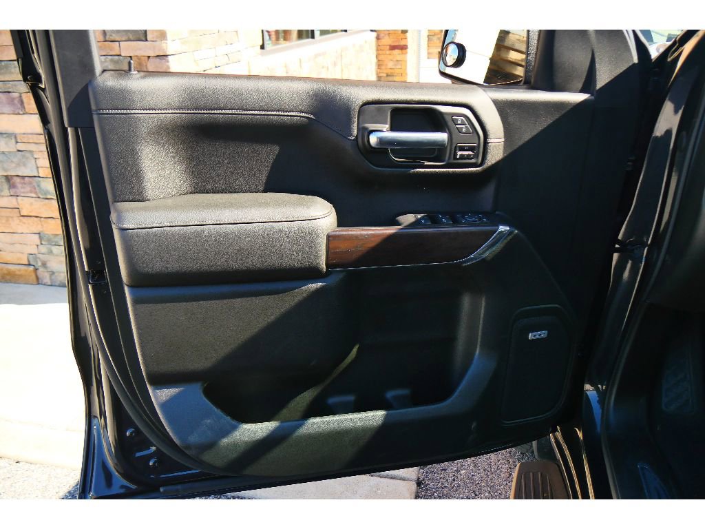 Used 2020 GMC Sierra 1500 SLT w/ SLT Premium Plus Package image 9