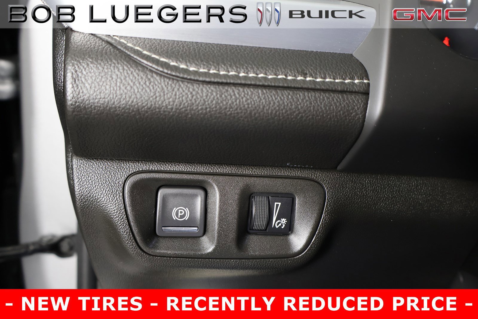 Used 2019 GMC Acadia SLE image 36