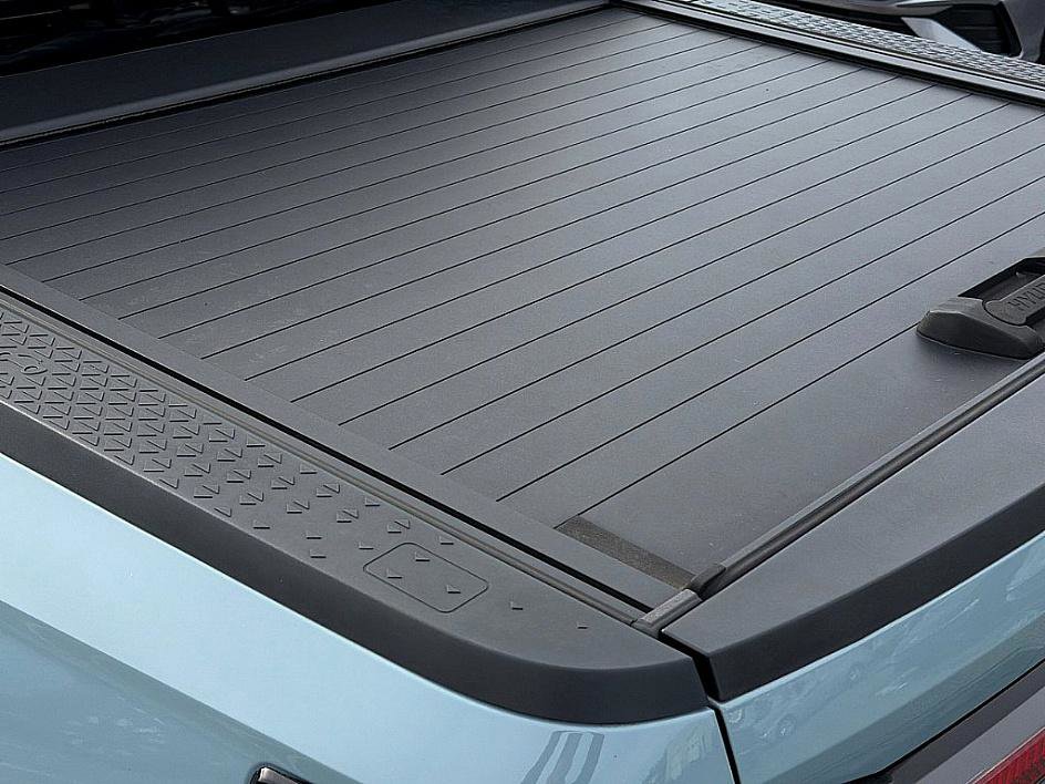 Certified 2022 Hyundai Santa Cruz SEL w/ Activity Package image 7