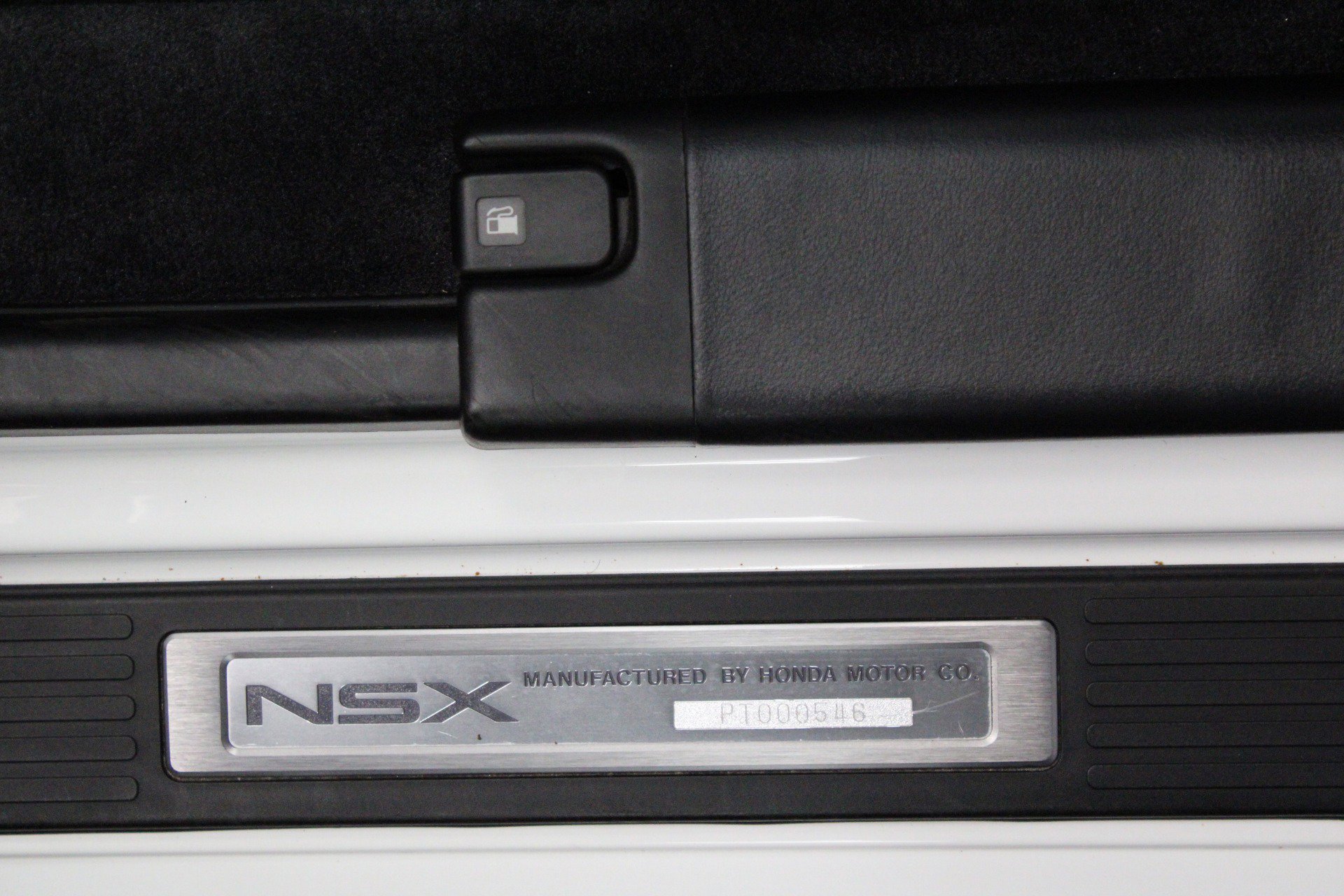 Used 1993 Acura NSX image 25