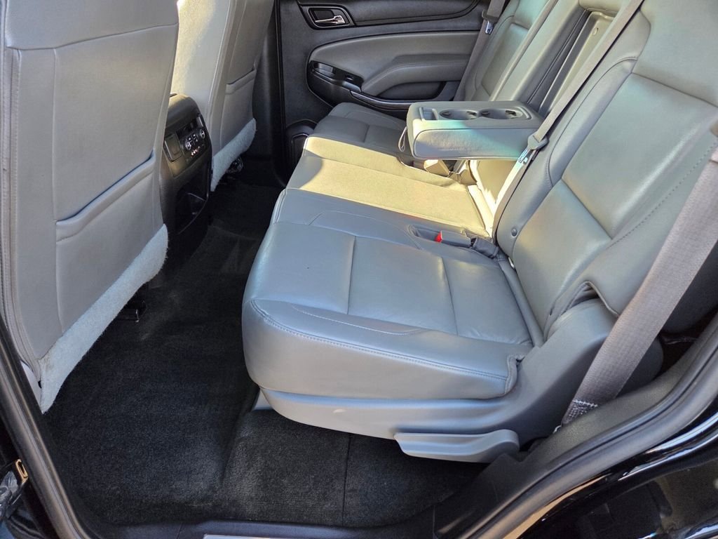 Used 2016 Chevrolet Tahoe LT w/ Luxury Package AWD/4WD image 15