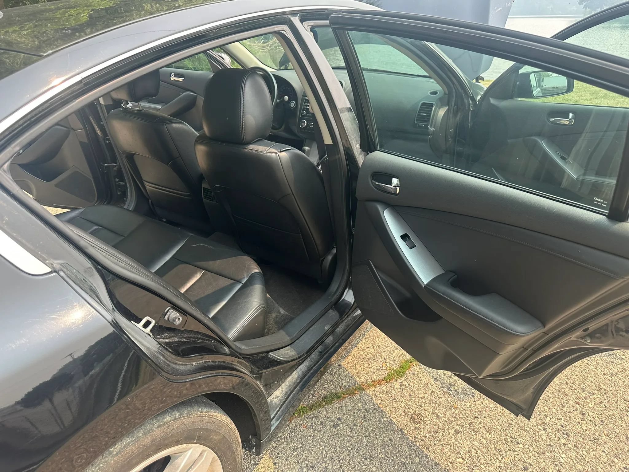 Used 2012 Nissan Altima 3.5 SR w/ Sport Pkg FWD image 12