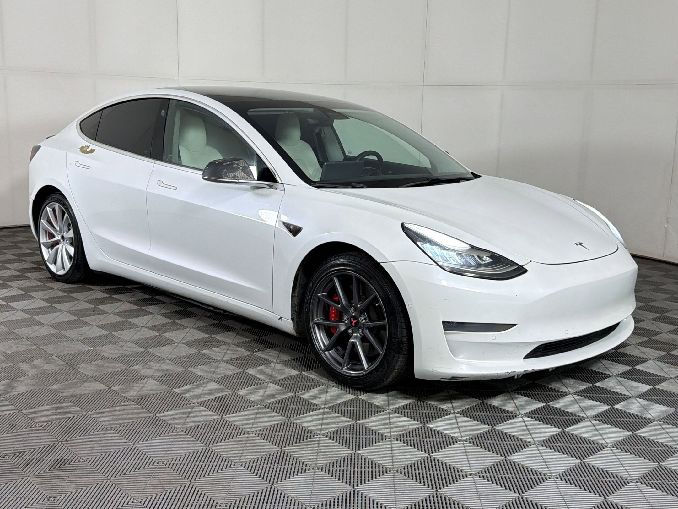 Used 2020 Tesla Model 3 Performance AWD/4WD image 7