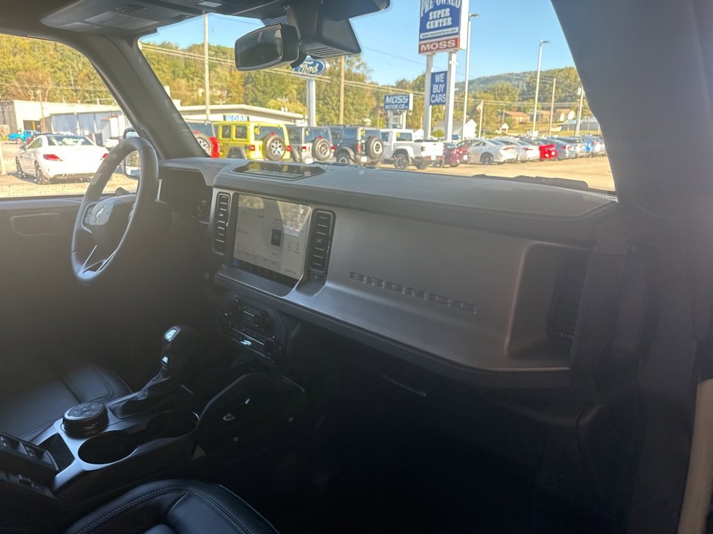 New 2025 Ford Bronco Outer Banks w/ Sasquatch Package image 21