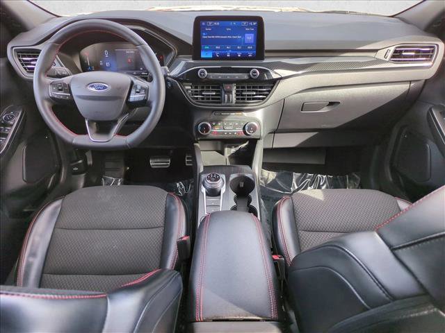 Used 2024 Ford Escape ST-Line image 18