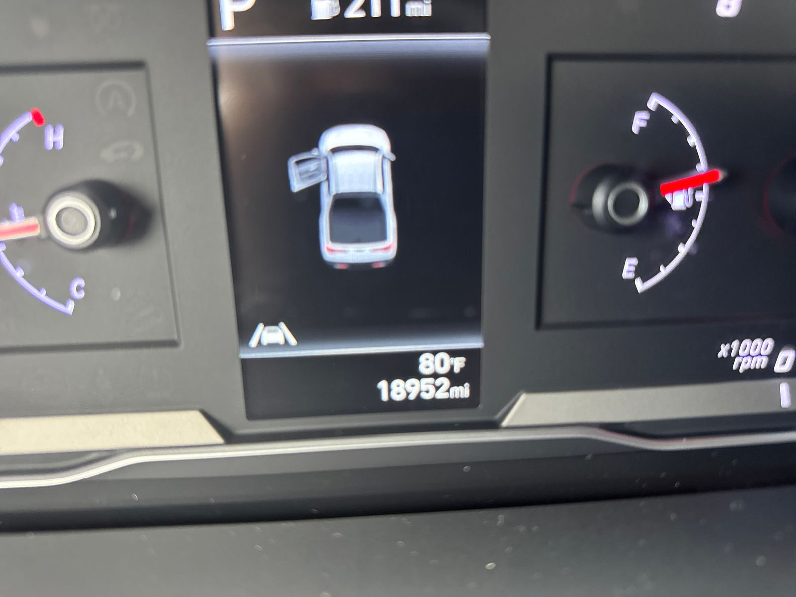 Used 2023 Hyundai Santa Cruz SEL w/ Cargo Package FWD image 30