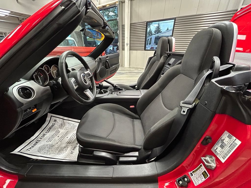 Used 2012 MAZDA MX-5 Miata Sport w/ Convenience Pkg RWD image 42