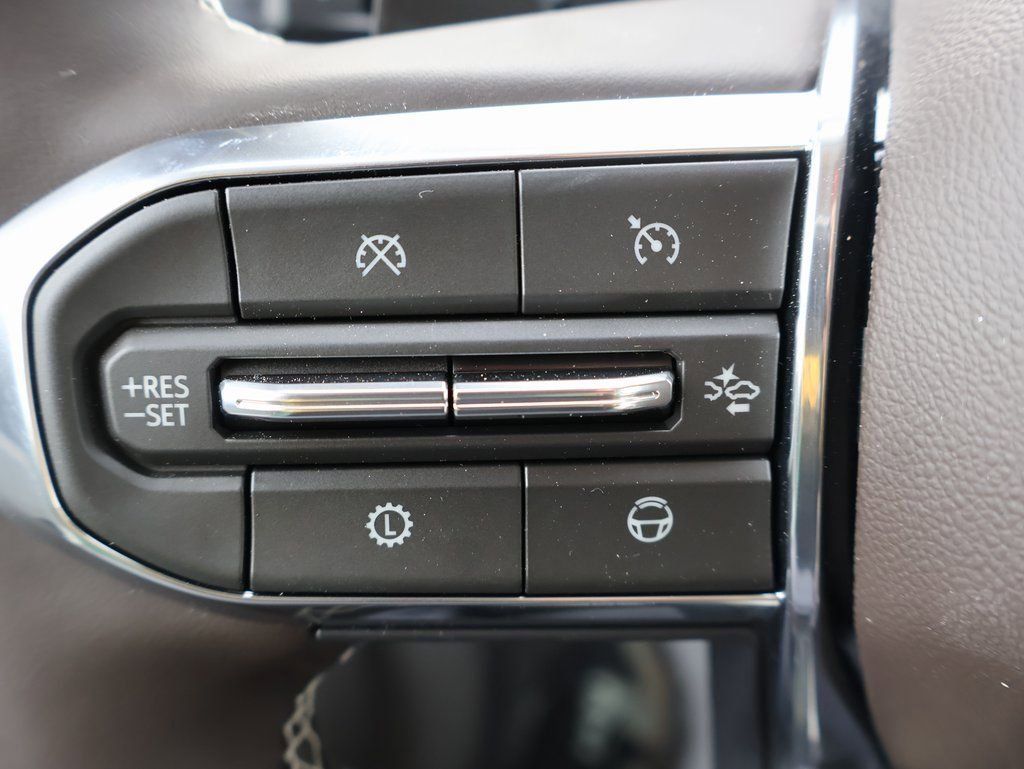 New 2026 GMC Acadia Denali w/ Super Cruise Package image 16