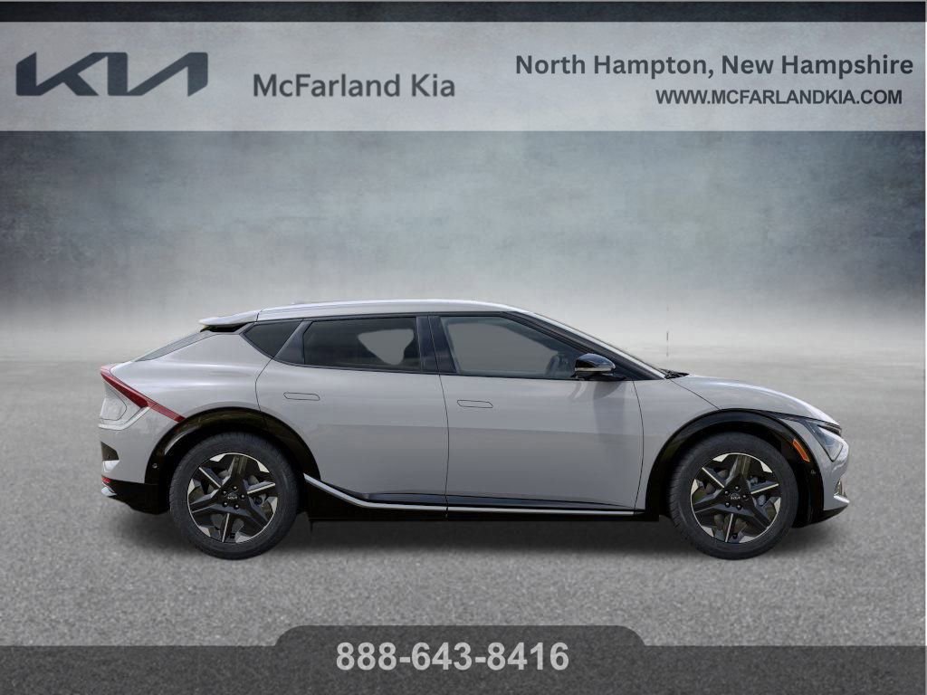New 2025 Kia EV6 Wind image 8