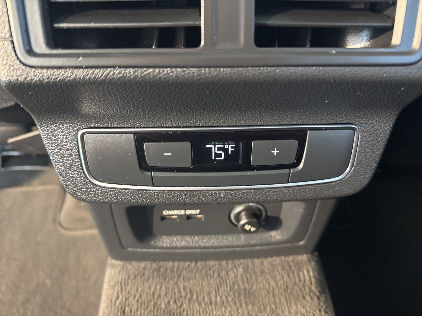 Used 2024 Audi Q5 2.0T Premium Plus image 18