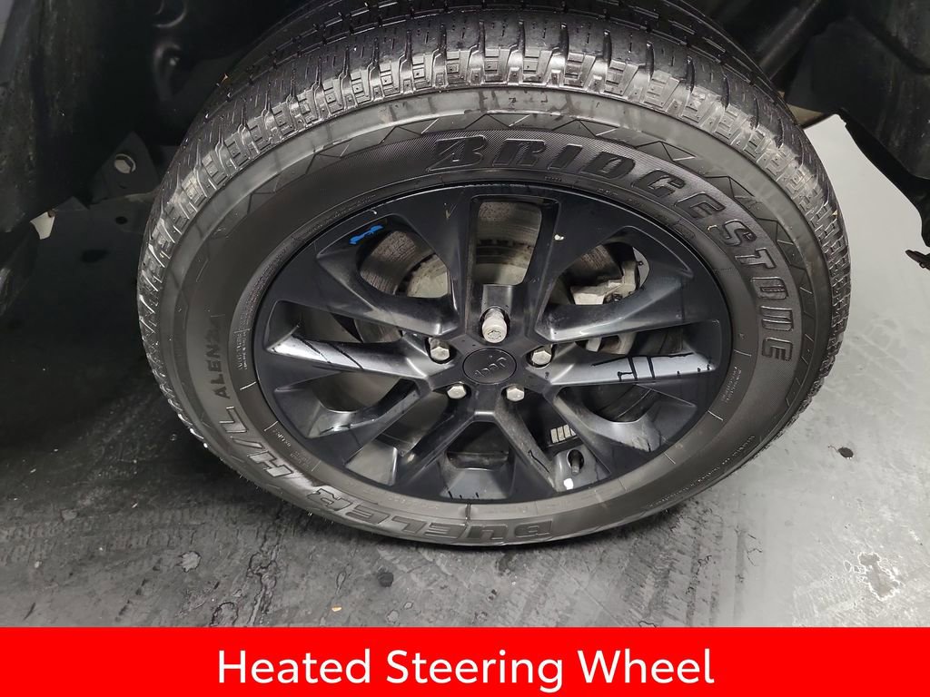 Used 2023 Jeep Wrangler Unlimited Sahara w/ Cold Weather Group image 10