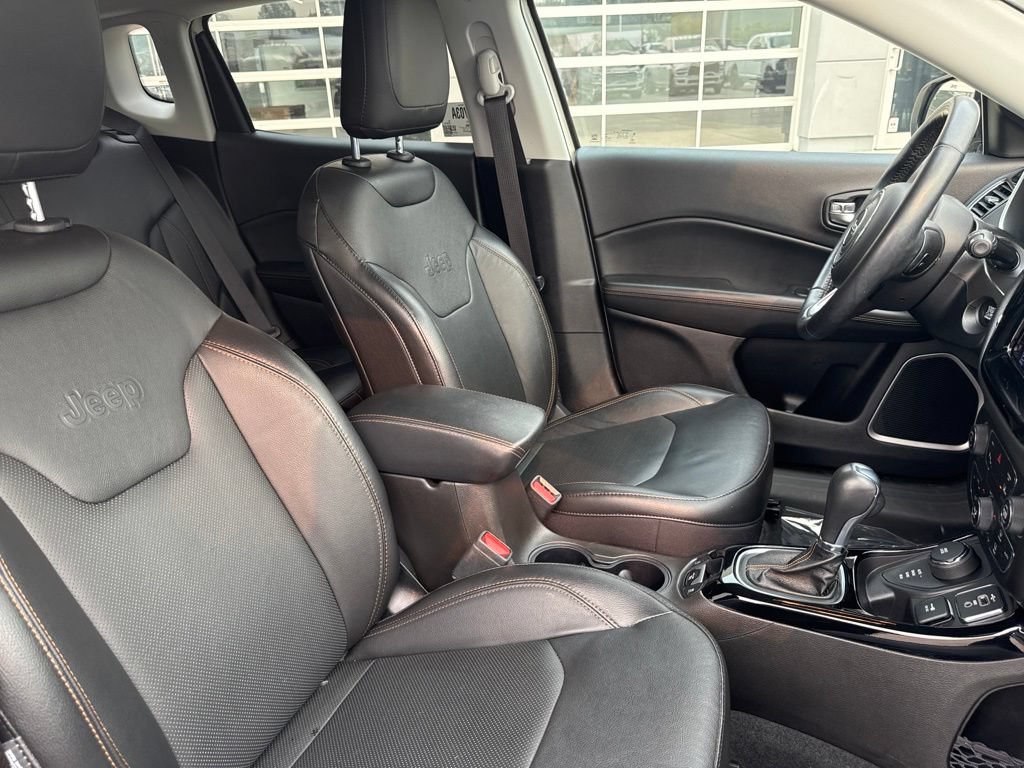 Used 2020 Jeep Compass Limited w/ Advanced Safety Group AWD/4WD image 41