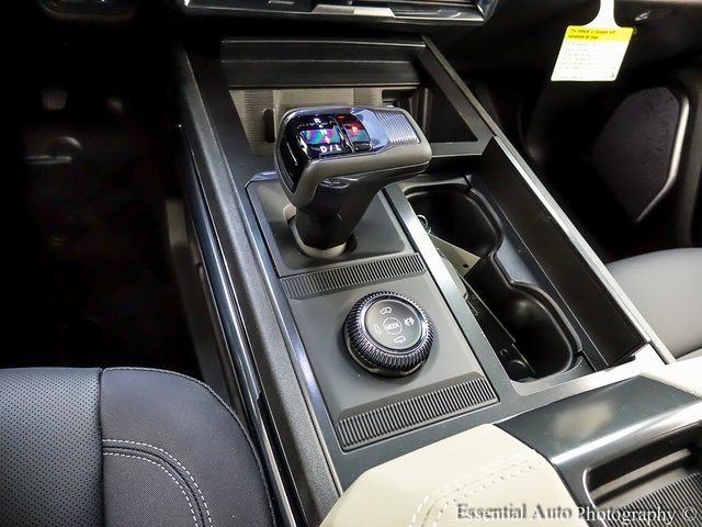 New 2026 GMC Hummer EV SUV AWD/4WD image 18