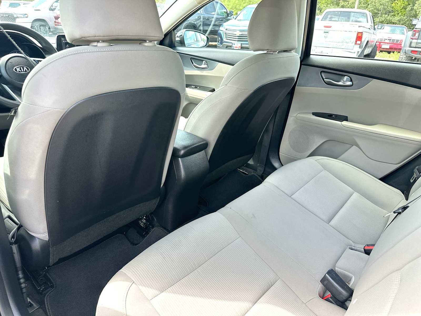 Used 2021 Kia Forte LXS FWD image 24