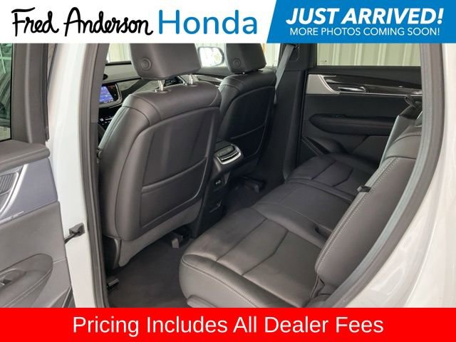 Used 2024 Cadillac XT6 Sport w/ Technology Package AWD/4WD image 17