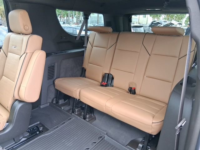 New 2026 Cadillac Escalade ESV Luxury w/ LPO, Floor Liner Package RWD image 25