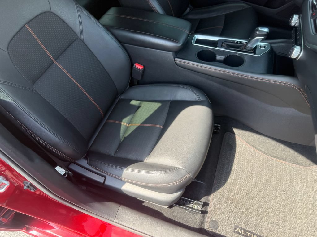 Used 2020 Nissan Altima 2.5 SR w/ Premium Package FWD image 54