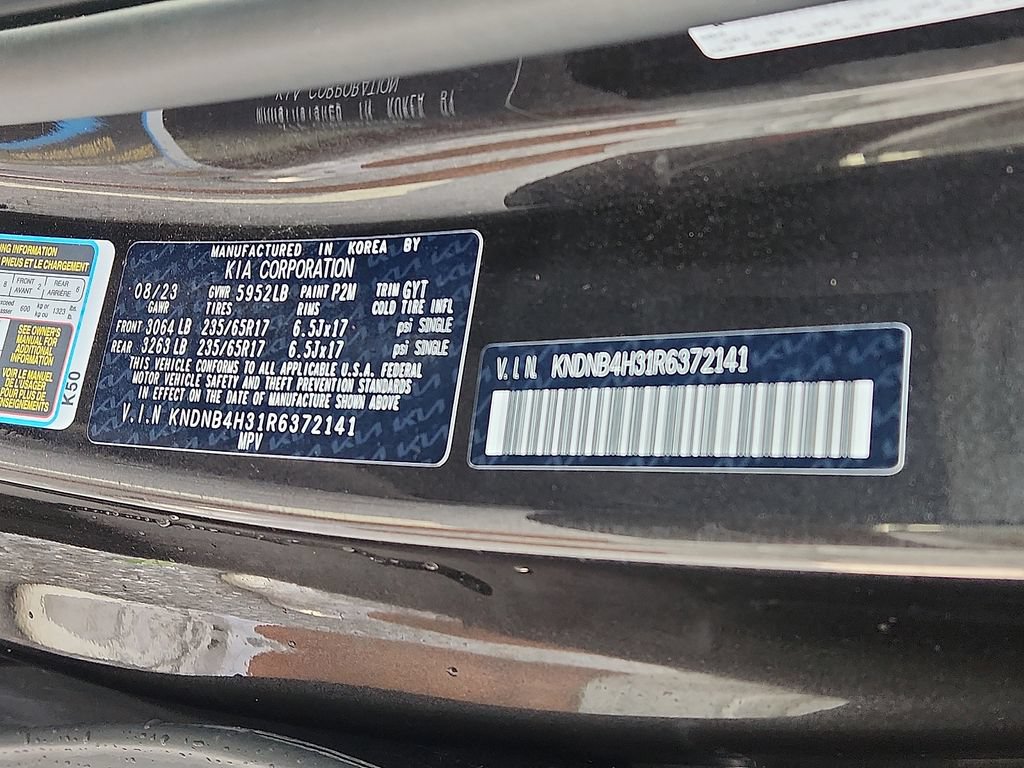 Used 2024 Kia Carnival LX FWD image 20
