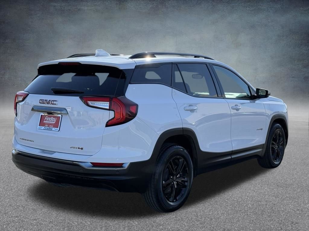 Certified 2024 GMC Terrain AT4 image 4