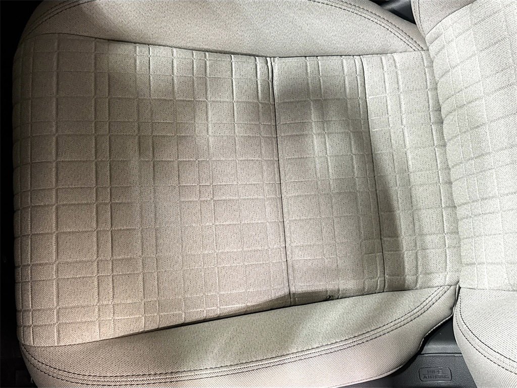New 2026 Honda HR-V LX image 17